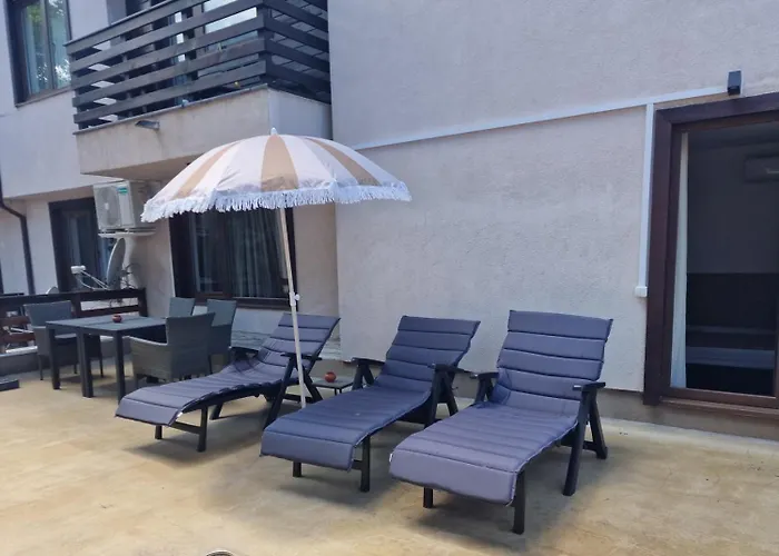 Two-bedroom Paskalina, Near The Lift Apartment *